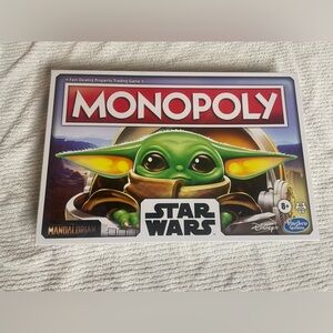 Monopoly: Star Wars The Child collector edition board game baby Yoda family part